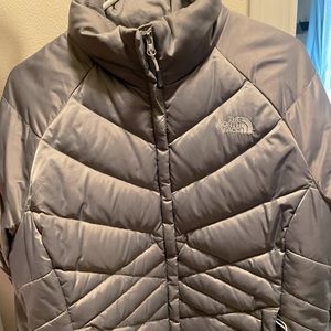 North Face 550 Aconcagua Silver puffer jacket